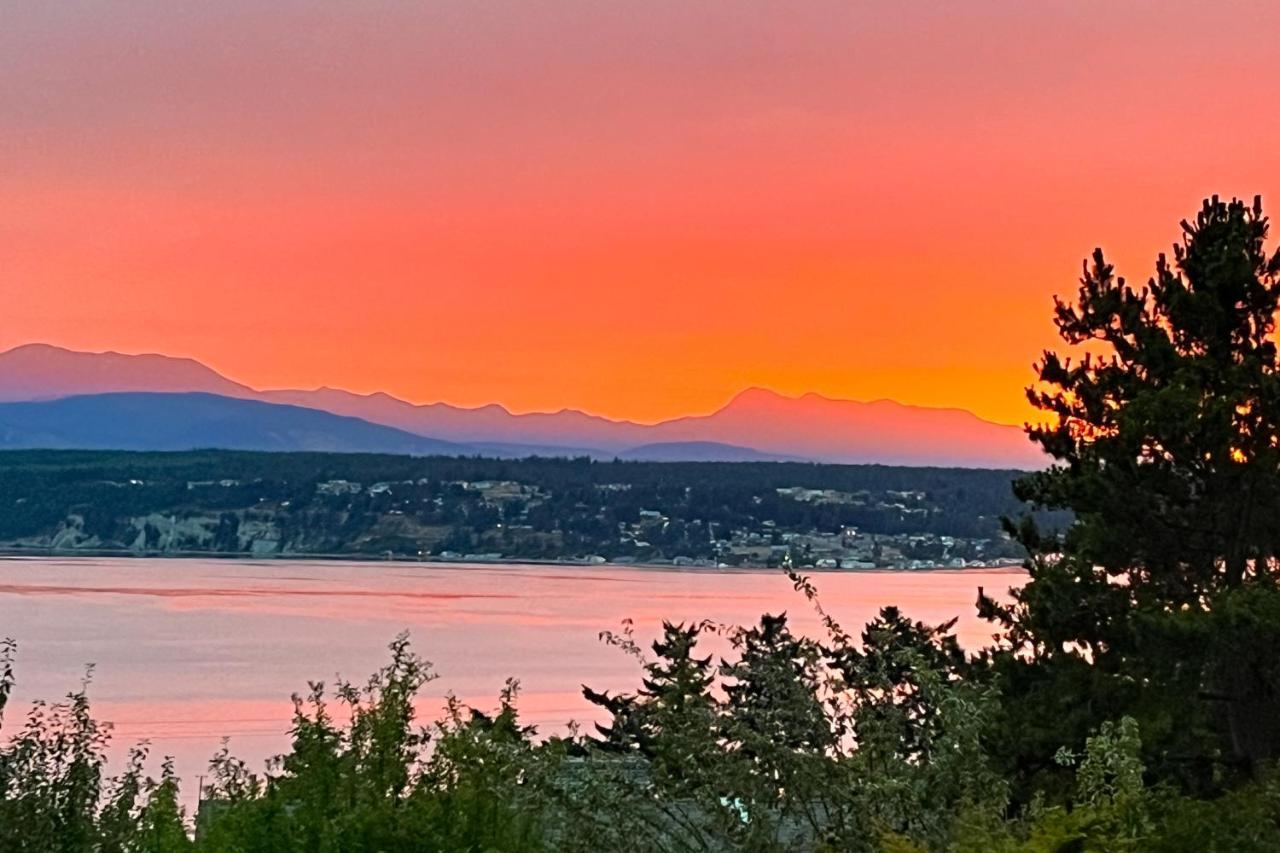 Villa Sound Views In Port Townsend Exterior foto